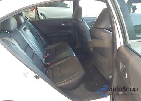 2016 Honda Accord Sport z USA, uszkodzony, nr VIN 1HGCR2F53GA188620